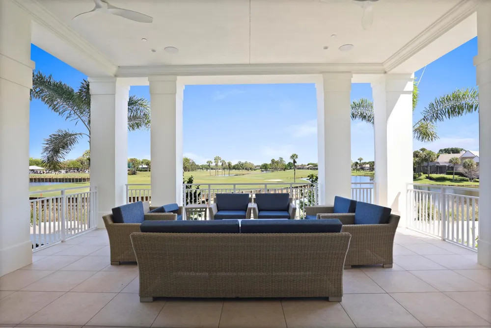 5172 SE Club Way #207 Stuart, FL 34997