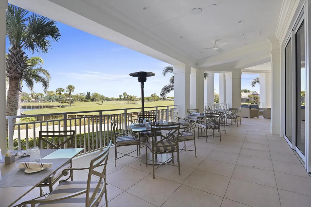 5172 SE Club Way #207 Stuart, FL 34997