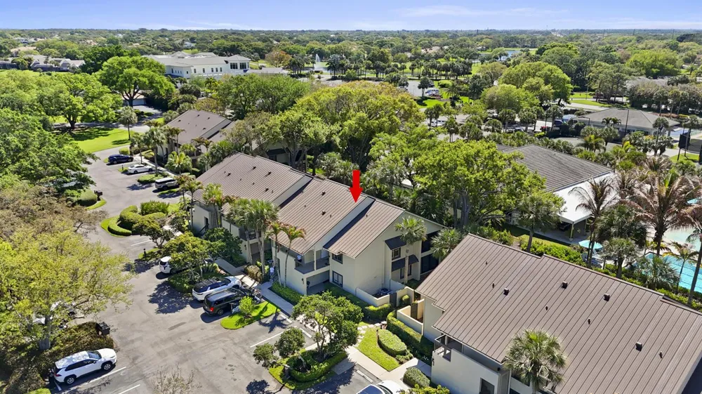 5172 SE Club Way #207 Stuart, FL 34997