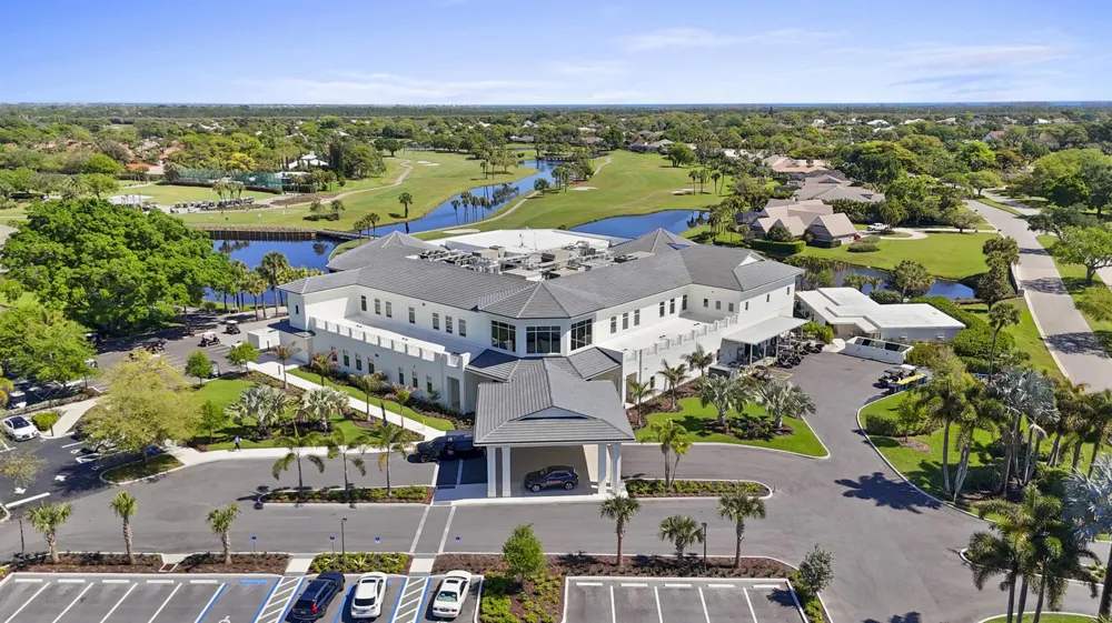 5172 SE Club Way #207 Stuart, FL 34997