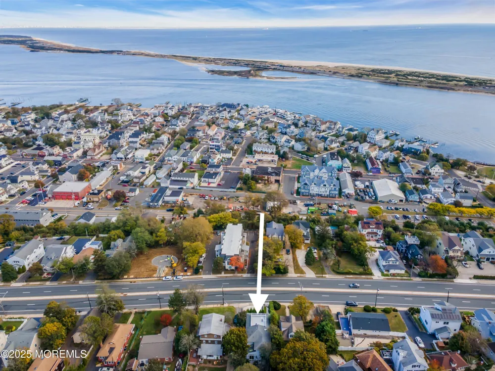 97 Navesink Avenue Highlands, NJ 07732
