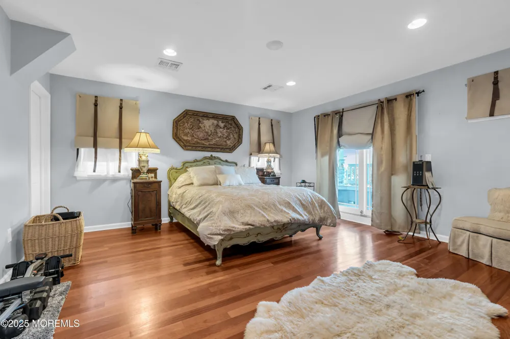 97 Navesink Avenue Highlands, NJ 07732
