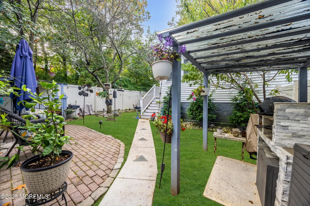97 Navesink Avenue Highlands, NJ 07732