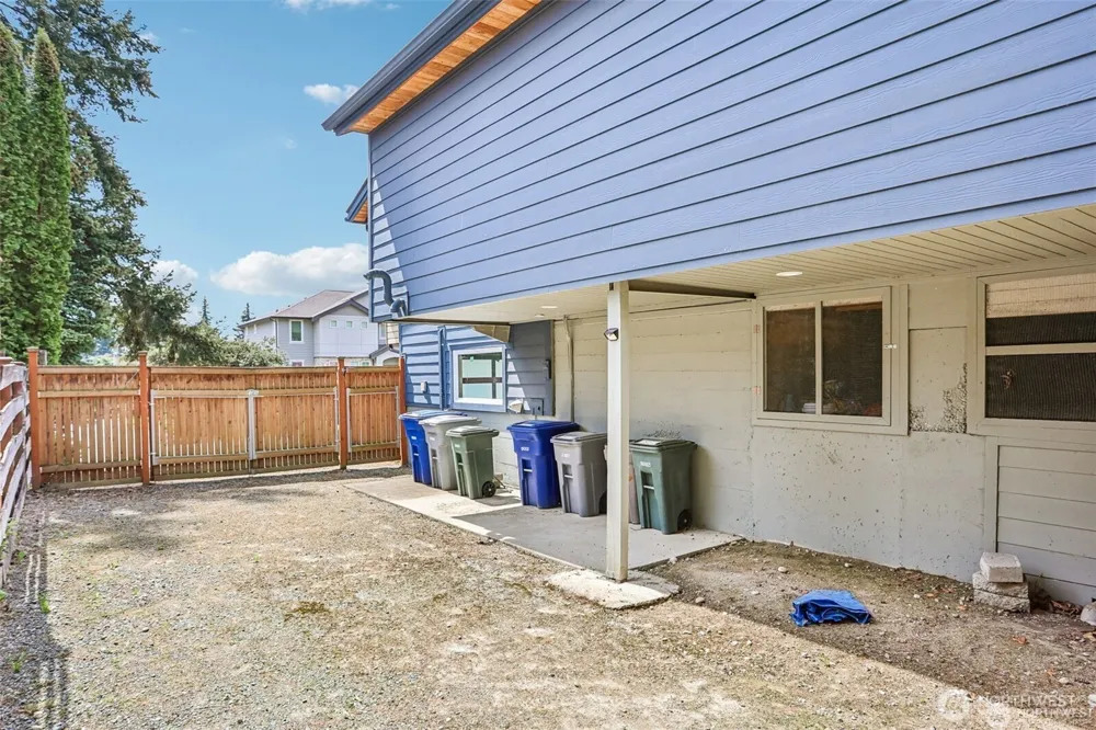 12456 SE 27th Street Bellevue, WA 98005