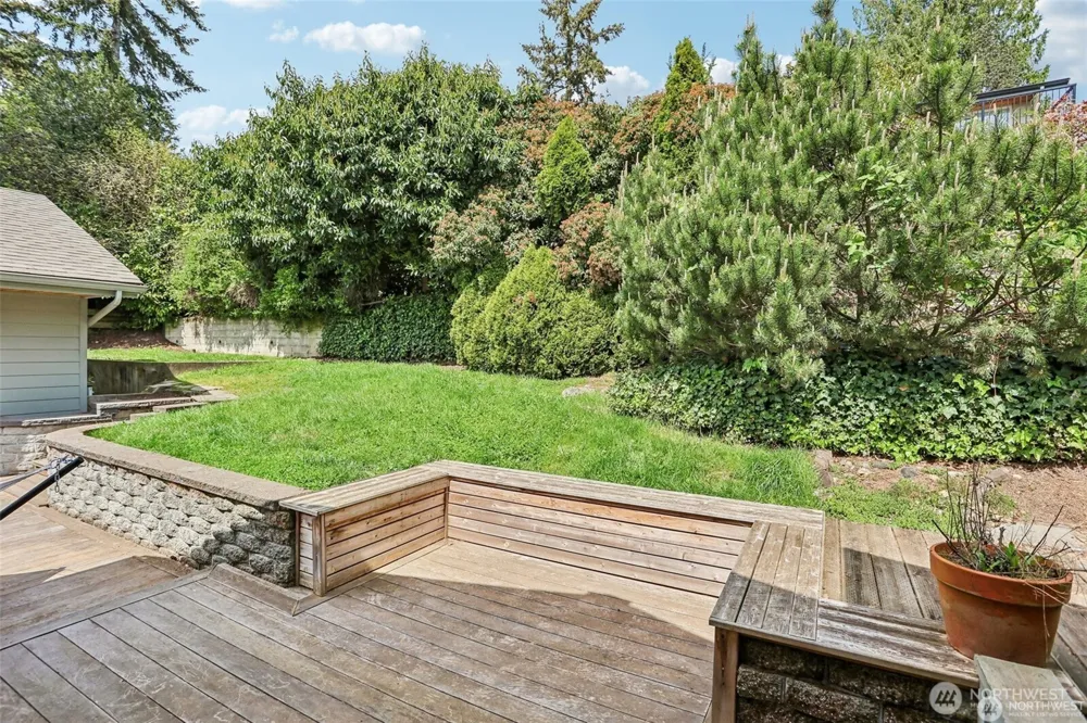 12456 SE 27th Street Bellevue, WA 98005