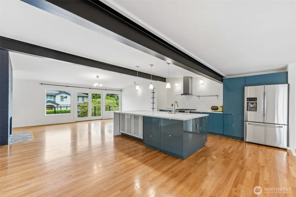 12456 SE 27th Street Bellevue, WA 98005