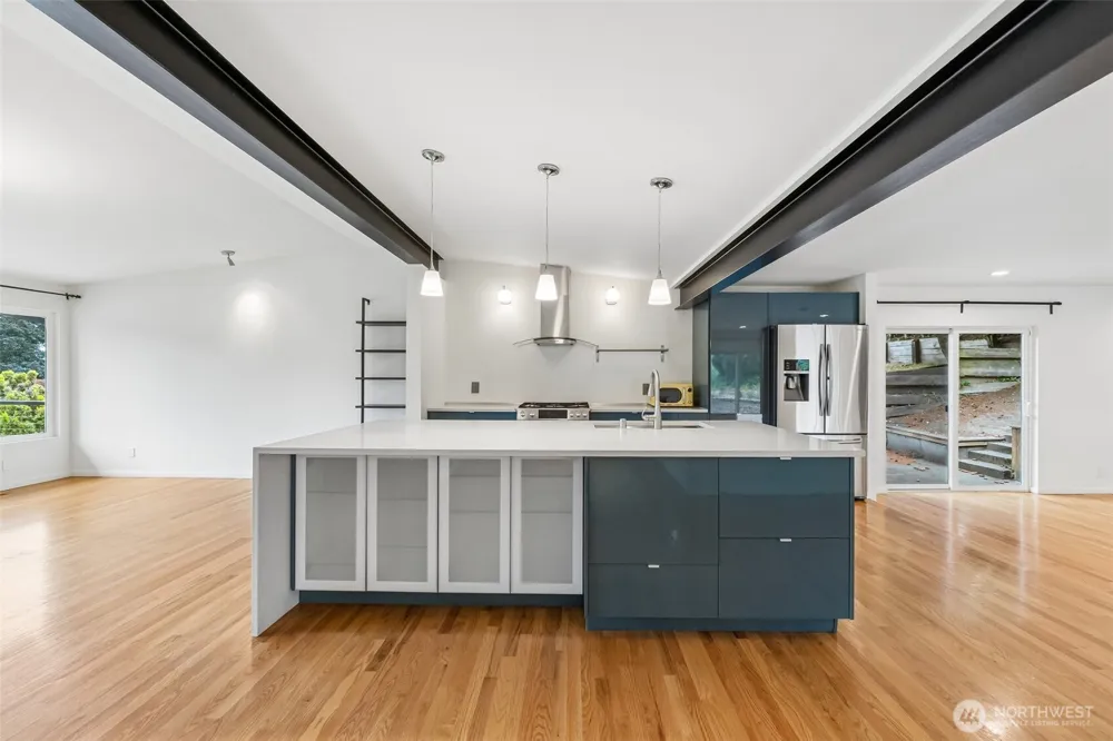 12456 SE 27th Street Bellevue, WA 98005