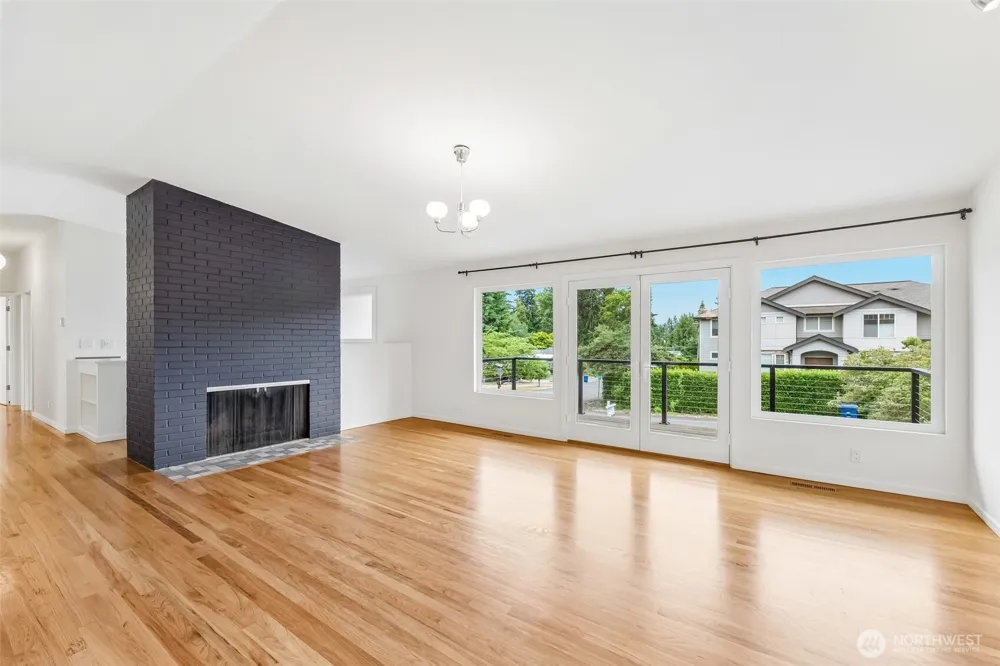 12456 SE 27th Street Bellevue, WA 98005