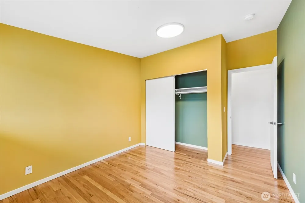 12456 SE 27th Street Bellevue, WA 98005