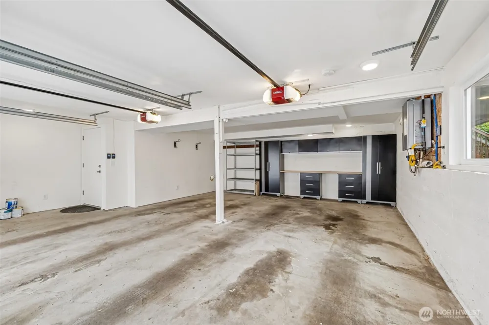 12456 SE 27th Street Bellevue, WA 98005