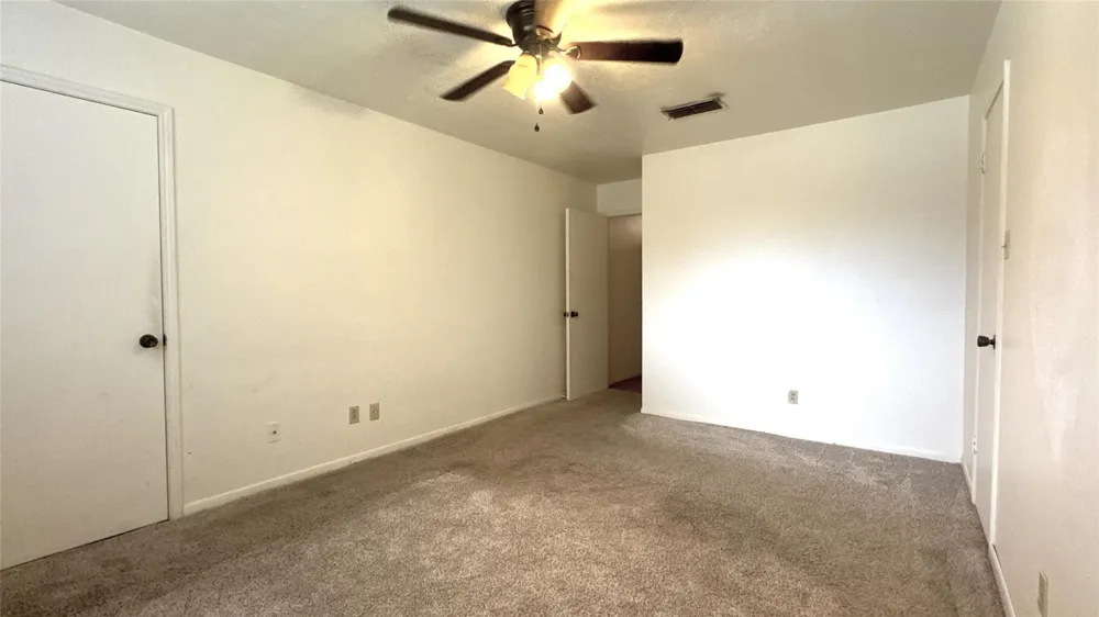 606 Nevada Street South Houston, TX 77587
