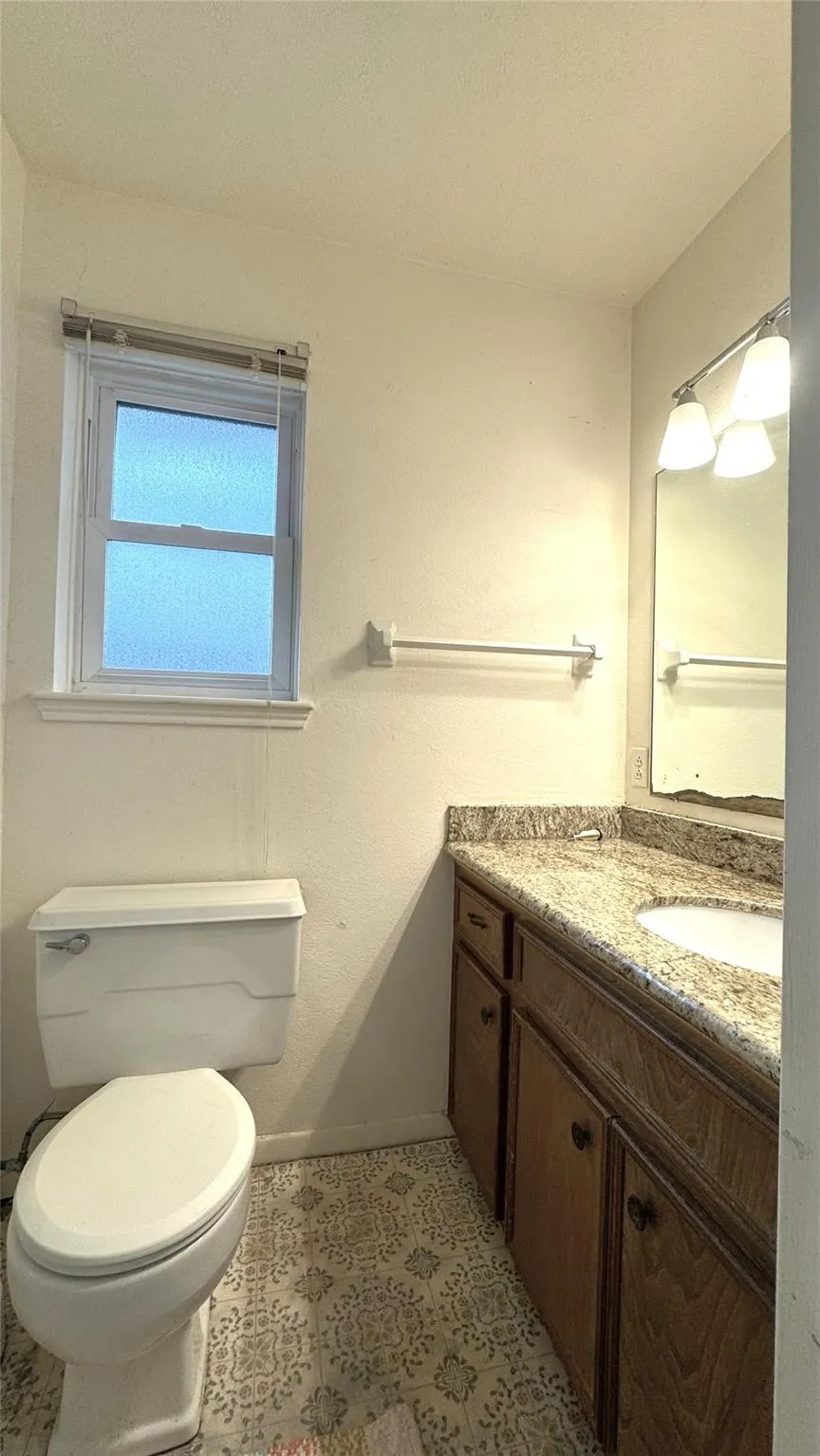 606 Nevada Street South Houston, TX 77587