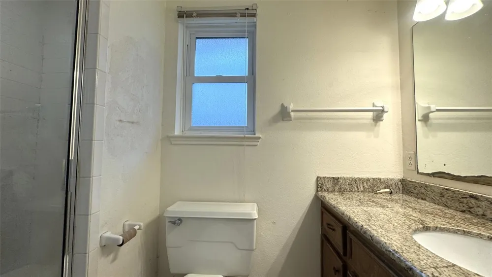 606 Nevada Street South Houston, TX 77587