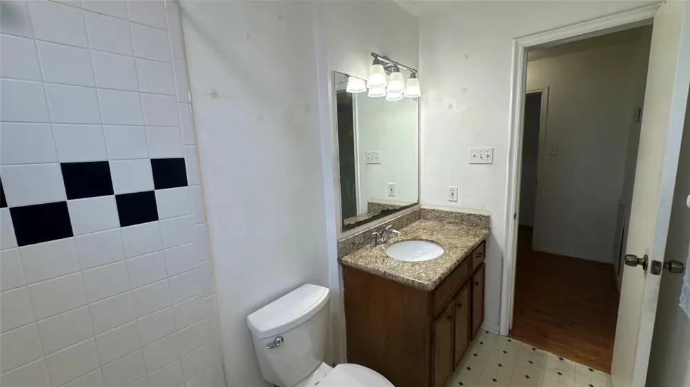 606 Nevada Street South Houston, TX 77587