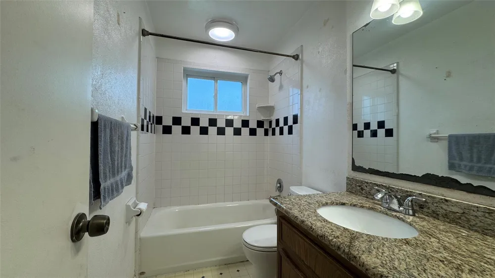 606 Nevada Street South Houston, TX 77587