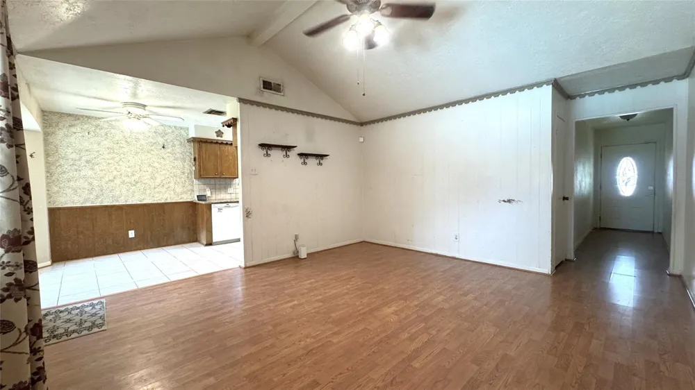606 Nevada Street South Houston, TX 77587