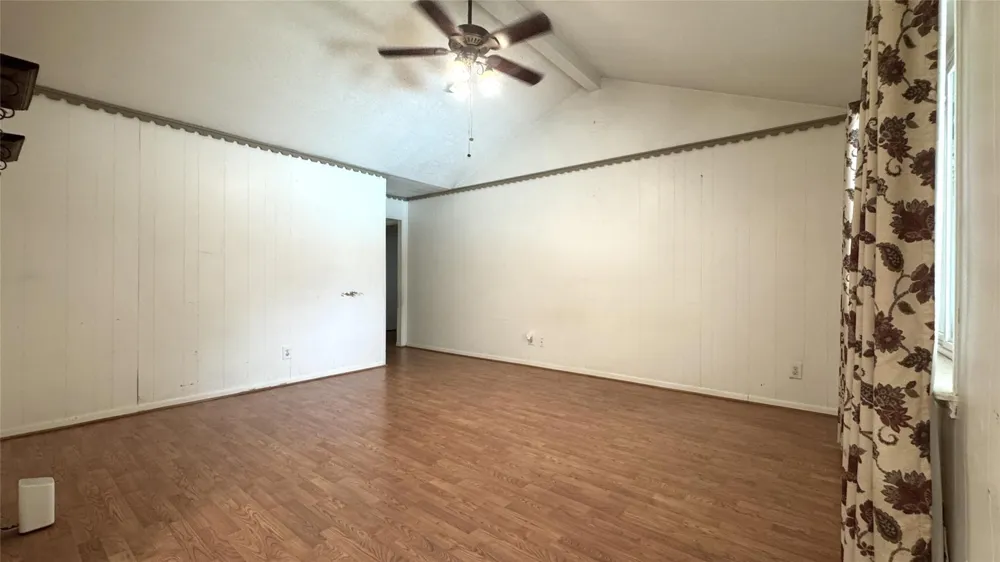 606 Nevada Street South Houston, TX 77587