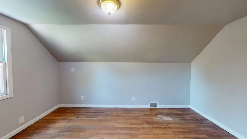 104 Bradley Midland City, MI 48640