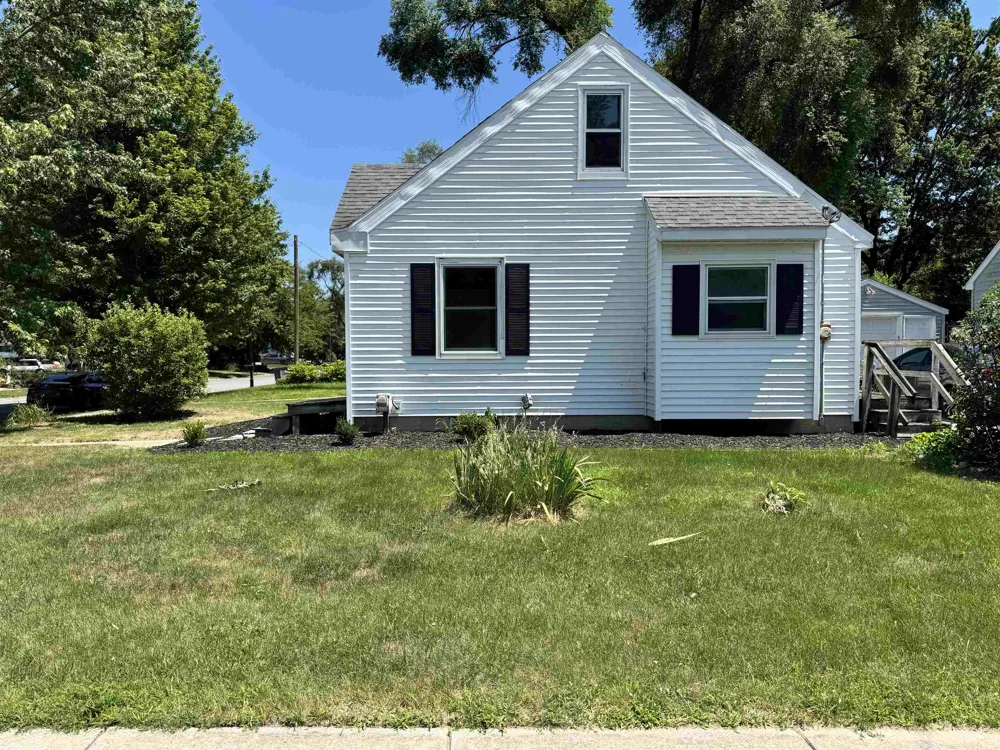 104 Bradley Midland City, MI 48640