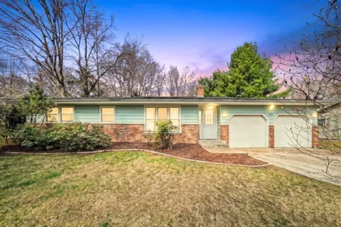 15972 Prusa Road