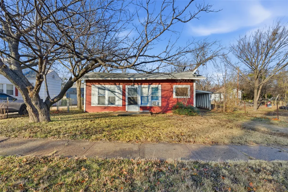 309 S Ostrom Avenue Eastland, TX 76448