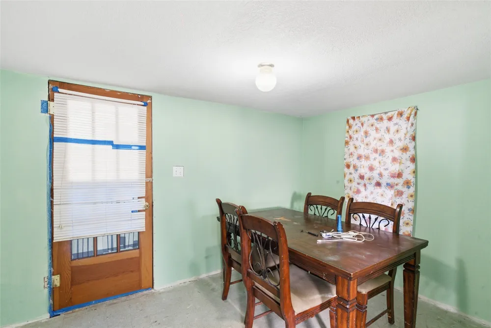 309 S Ostrom Avenue Eastland, TX 76448