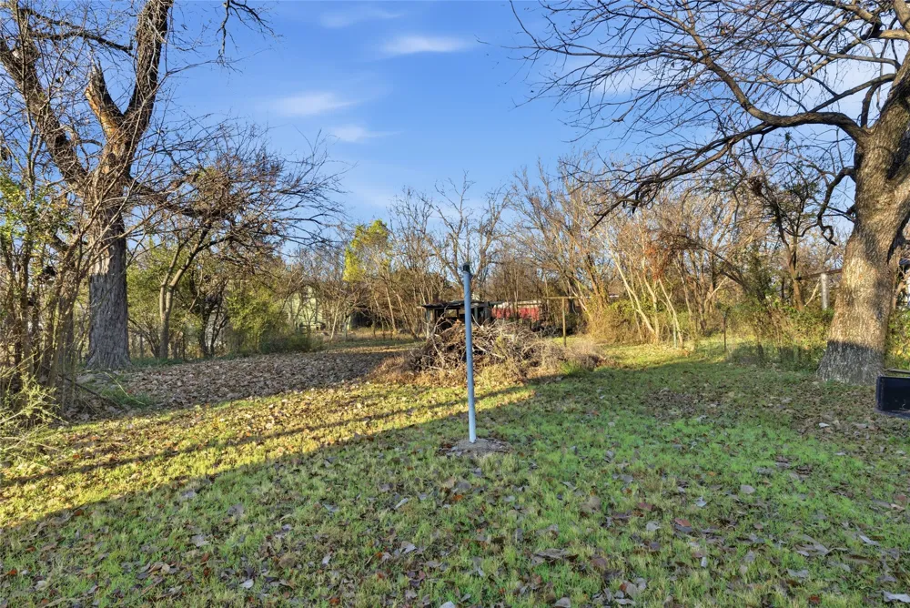 309 S Ostrom Avenue Eastland, TX 76448
