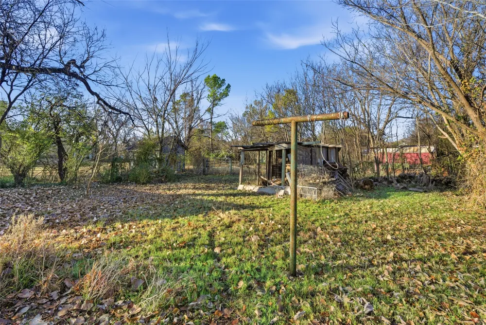 309 S Ostrom Avenue Eastland, TX 76448