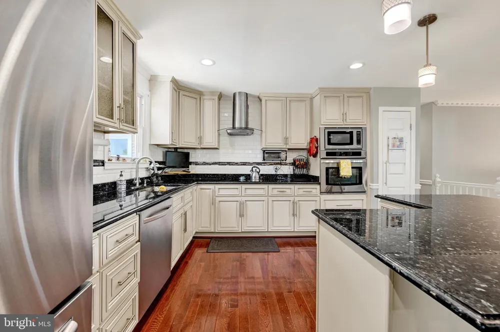 16555 OLD FREDERICK ROAD Mount Airy, MD 21771