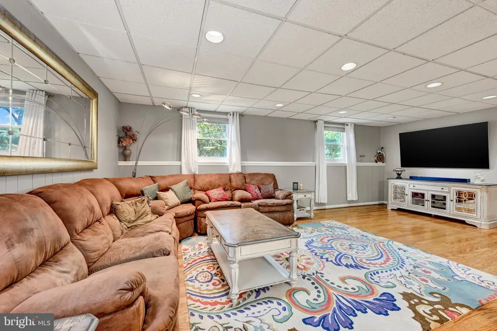16555 OLD FREDERICK ROAD Mount Airy, MD 21771