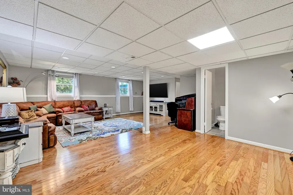 16555 OLD FREDERICK ROAD Mount Airy, MD 21771