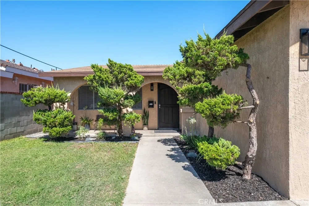 1450 Gulf Wilmington, CA 90744