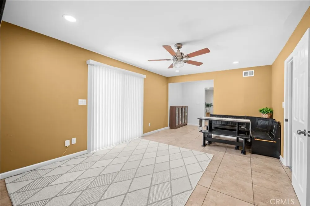 1450 Gulf Wilmington, CA 90744