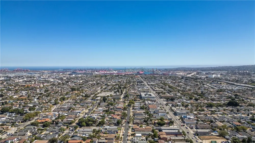 1450 Gulf Wilmington, CA 90744
