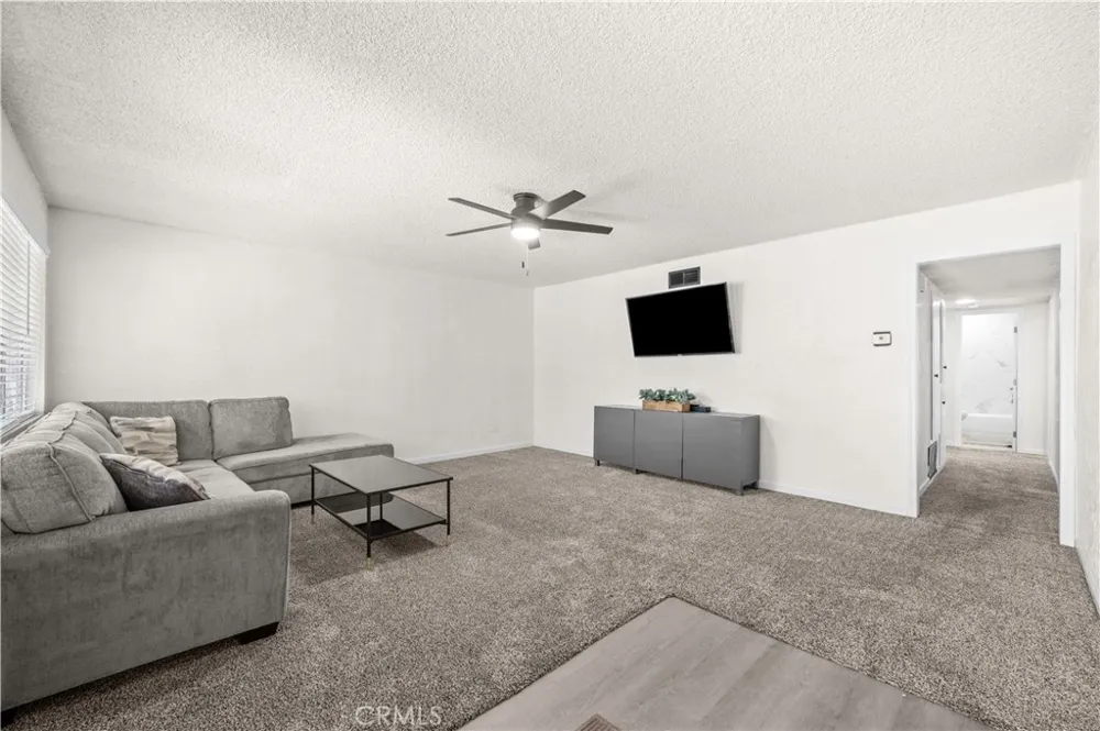 1450 Gulf Wilmington, CA 90744