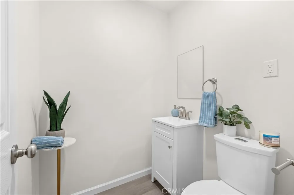 1450 Gulf Wilmington, CA 90744