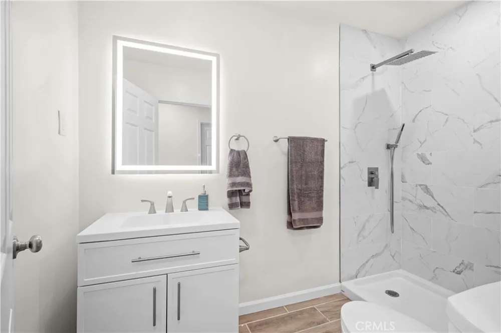 1450 Gulf Wilmington, CA 90744