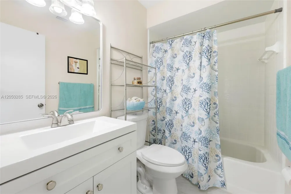 10548 Quincy CT Lehigh Acres, FL 33936