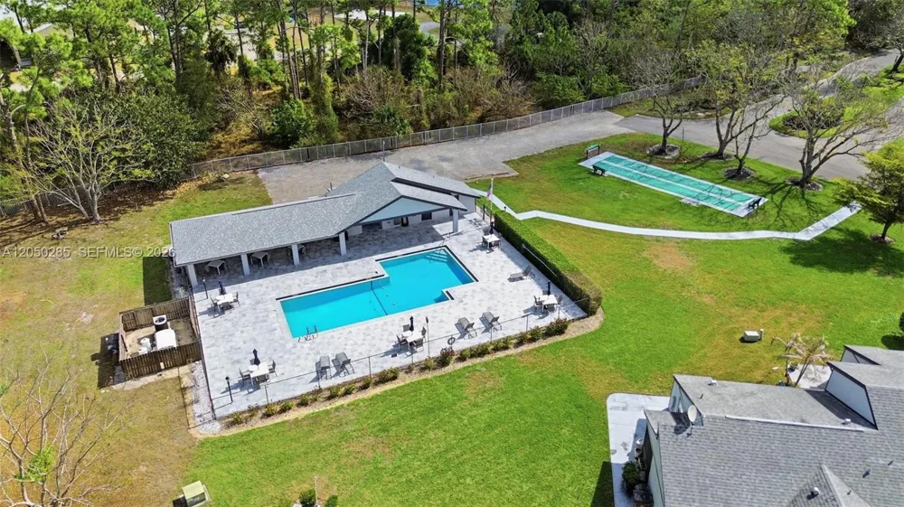 10548 Quincy CT Lehigh Acres, FL 33936
