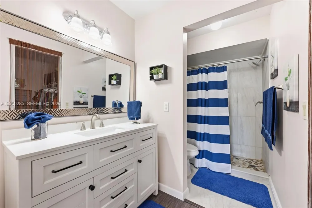 10548 Quincy CT Lehigh Acres, FL 33936