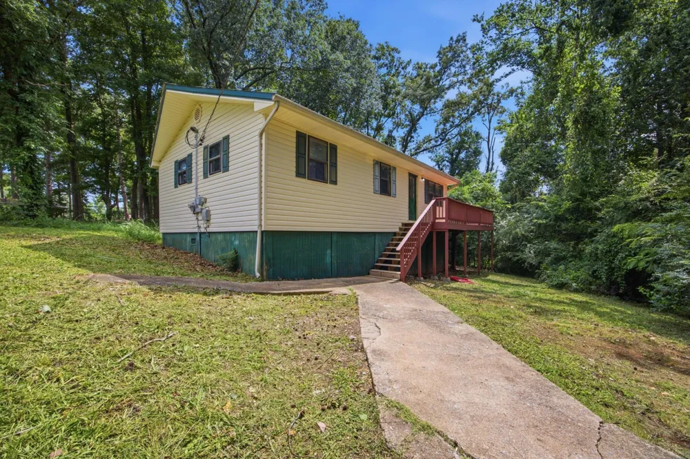 806 Nipper Drive Rossville, GA 30741
