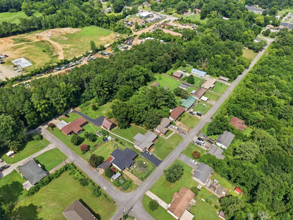 806 Nipper Drive Rossville, GA 30741