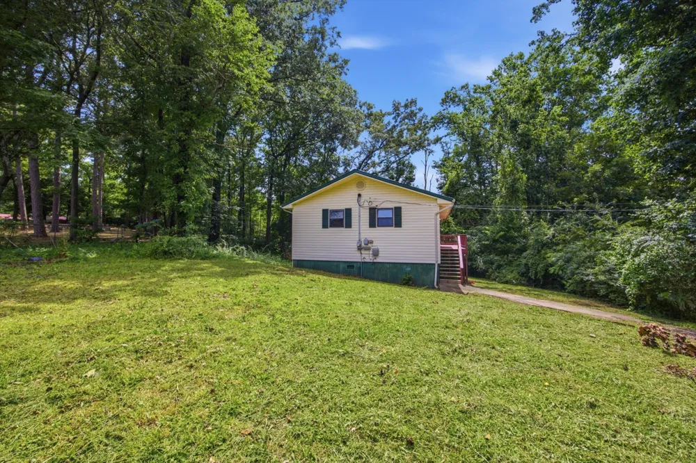 806 Nipper Drive Rossville, GA 30741