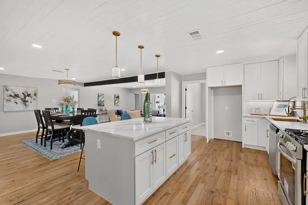 811 Tarryall Drive Dallas, TX 75224