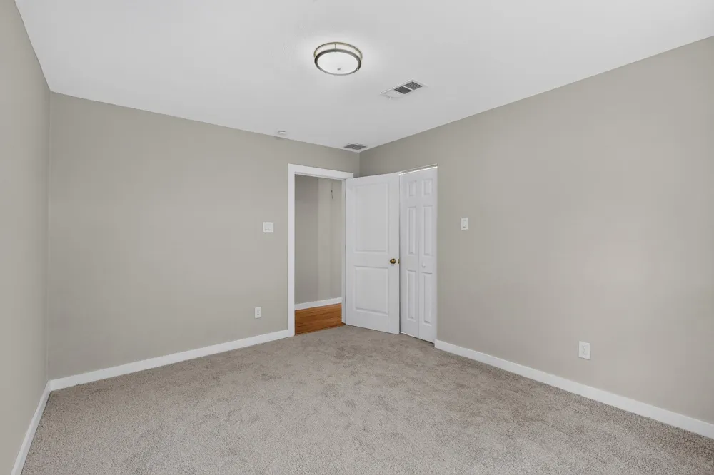 811 Tarryall Drive Dallas, TX 75224