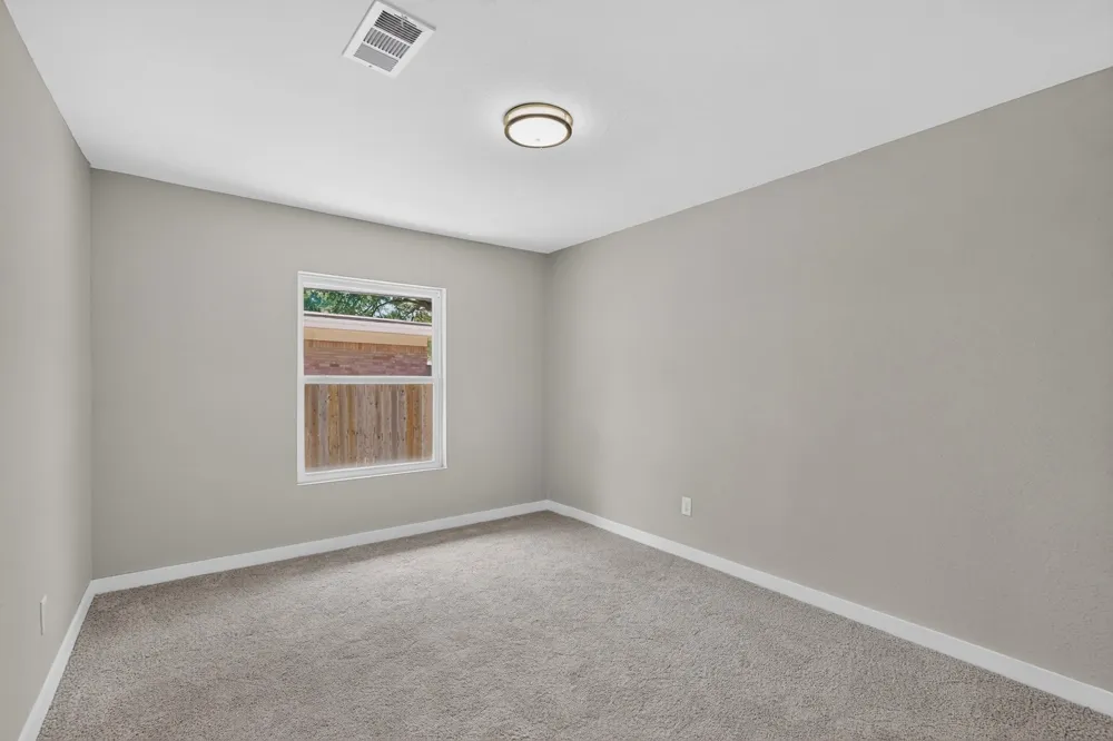 811 Tarryall Drive Dallas, TX 75224