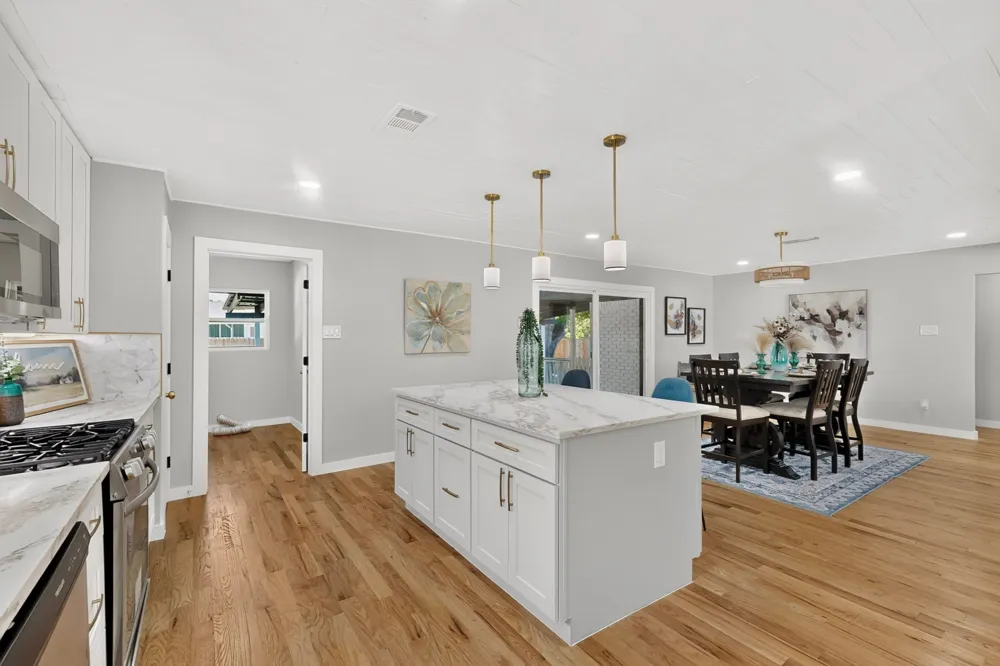 811 Tarryall Drive Dallas, TX 75224