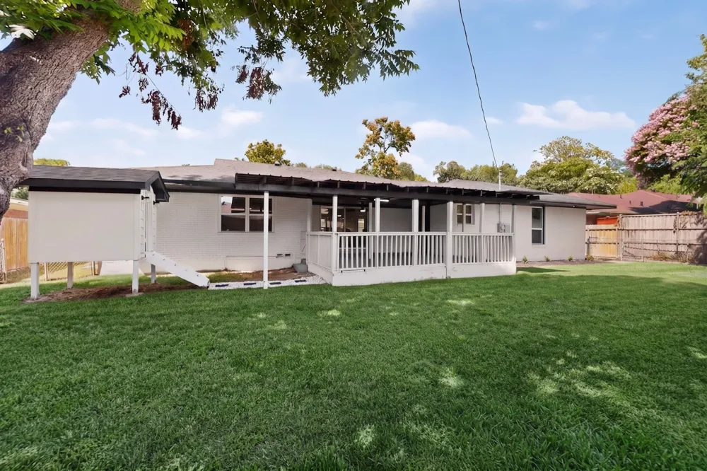 811 Tarryall Drive Dallas, TX 75224