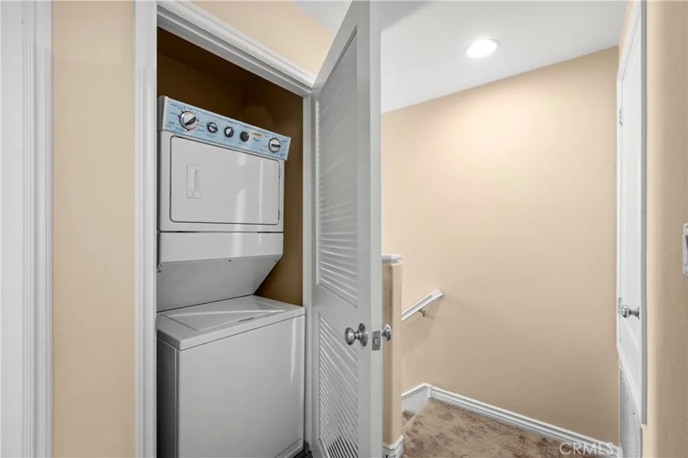 745 Paradise National City, CA 91950