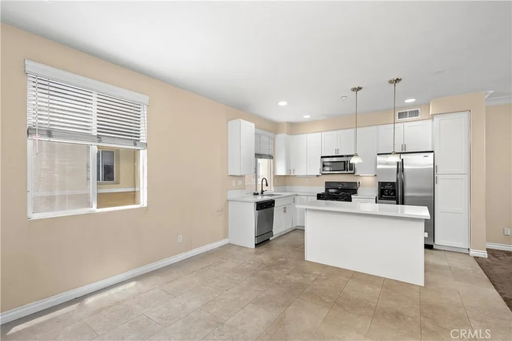 745 Paradise National City, CA 91950